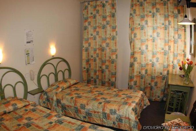 Garden Hotel Tuluza Pokój zdjęcie