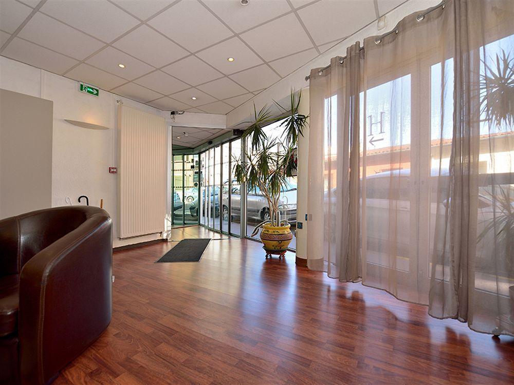 Garden Hotel Tuluza Zewnętrze zdjęcie
