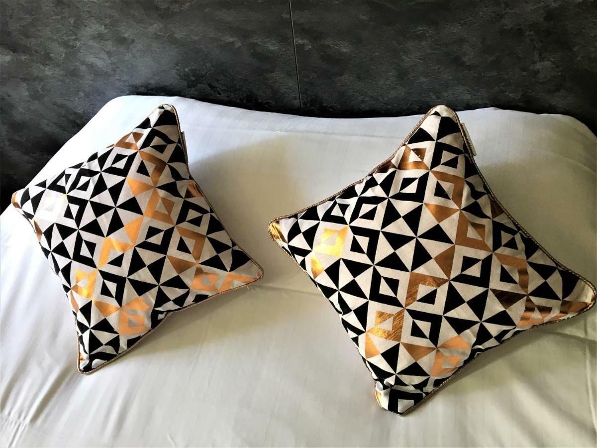 Garden Hotel Tuluza Zewnętrze zdjęcie